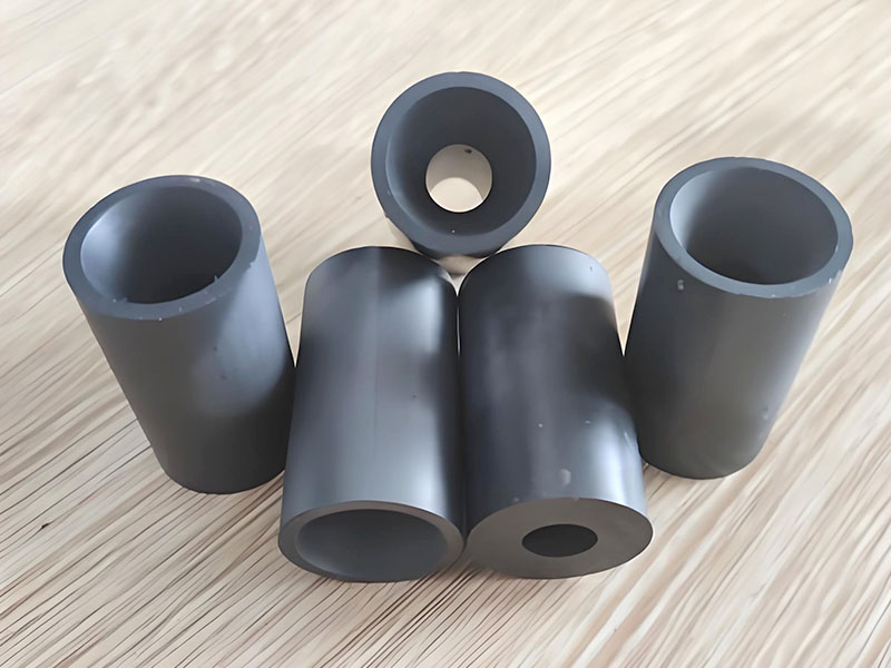 Silicon nitride blasting nozzle